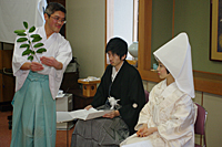 挙式のみ　埼玉　神社結婚式　高麗神社　家族　２人だけ　家族だけ　写真だけ　身内だけ　DIY食事会の開き方