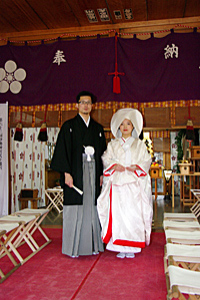 和装ねっと　栃木県　佐野市　加茂別雷神社　結婚式　食事会　和装写真