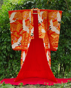 挙式のみ 神社 結婚式 食事会 色打掛衣装 オレンジ 鶴 刺繍 栃木 群馬 埼玉